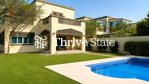 Private Garden and Pool | Large Plot | End of June