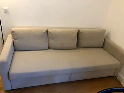 Light grey 3-seater sofa bed in good condition