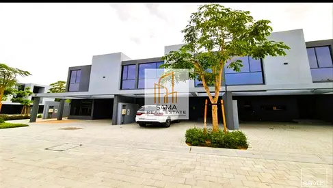 Spacious 4 Bedrooms Townhouse Villa || For Rent in Masaar Robinia