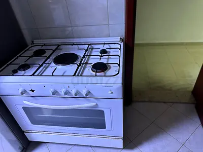 Used freestanding gas cooker with oven — good working condition bompani italy made