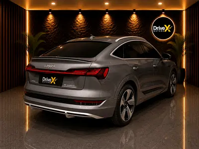 2022 AUDI E-TRON 缩略图 3
