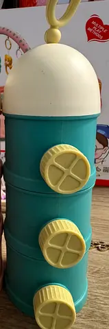 Formula dispenser