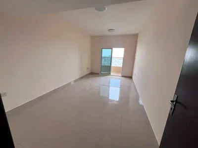 Master bedrooms – 3 bathrooms, balcony, built-in wardrobes, central gas, central air conditioning, separate living room, prime location on Sheikh Khal