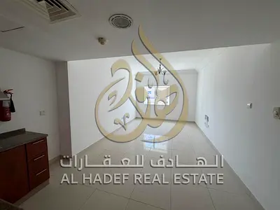 أطلالة بحرية | مساحة واسعة | تشطيب سوبر لوكس | باركن | تسهيلات بالدفع | اول مخرج الى دبي مباشرا