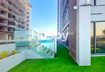 Duplex | Next to Metro | Private Pool