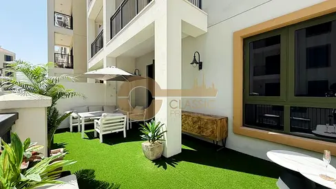 UPGRADED UNIT | FULLY FURNISHED | TERRACE