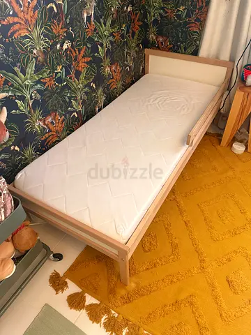 Ikea kid wooden bed with mattress