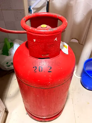 Gas Cylinder 20.2 kg medium Cylinder with Regulator