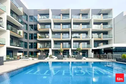 Large 3 Br | Sunrise & Community View | Furnished