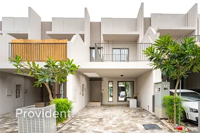 Unfurnished Townhouse | Prime Location | Spacious