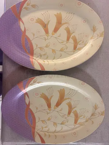 Serving tray,bowls and plates