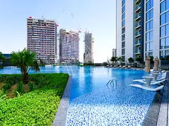 Bright 2BR | Full Amenities | Crest Grande C