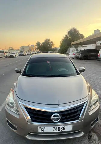 Nissan Altima S 2016, American Specs - Well Maintained