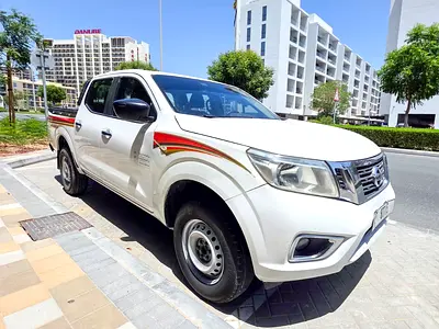 Nissan Navara SE