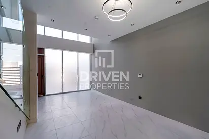Best Price | Ready to Move in | Park View