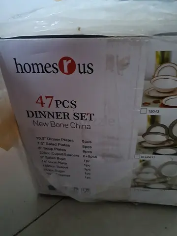 White and Golden New Bone China Dinner set ( never used still in original packing)
