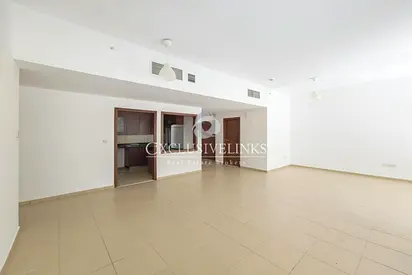 3 Beds + Maids | Big Layout | Vacant in May