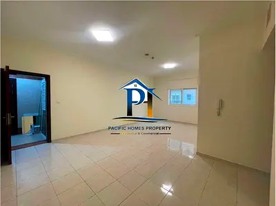 **NEAR TO POND PARK**2BHK WITH 2BATH BATH CLOSE KITCHEN WITH GYM CAR PARKING FULL FAMILY BUILDING