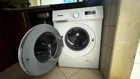 Front-load Washing Machine   - Good Working Condition