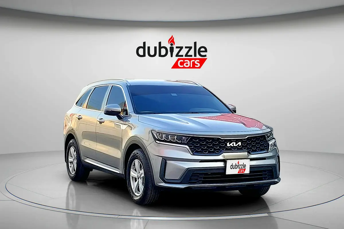 Kia Sorento 2023 — photo 1 of 14
