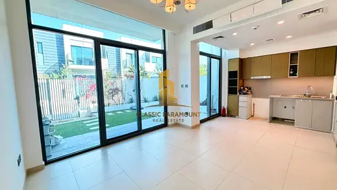 NEAR TO PARK &amp; POOL | VACANT | WELL MAINTAINED