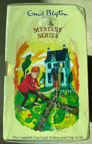 The Mystery series Find outers 15 set brand new Enid Blyton