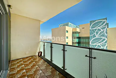 Upgraded Unit | High Floor | Partial Sea View