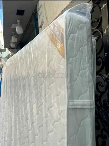 Single Mattress in Good Condition — Foam/Coil, Clean  Wrapped