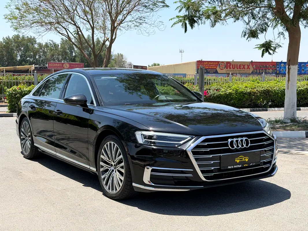Audi A8 2021 — photo 1 of 12