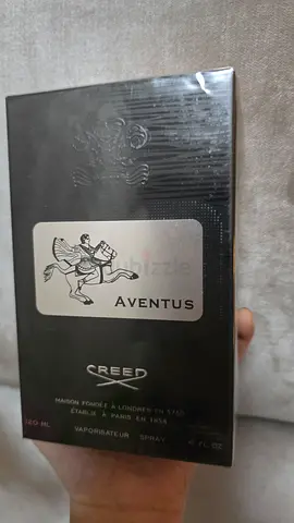 Urgent sell brand new 100%original Creed Aventus perfume