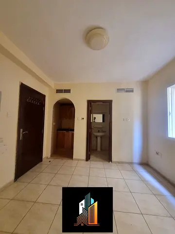 AL QASIMA AERA STUDIO AVAILABLE // GOOD LOCATION // SMALL FIMLY // RENT ONLY 18K
