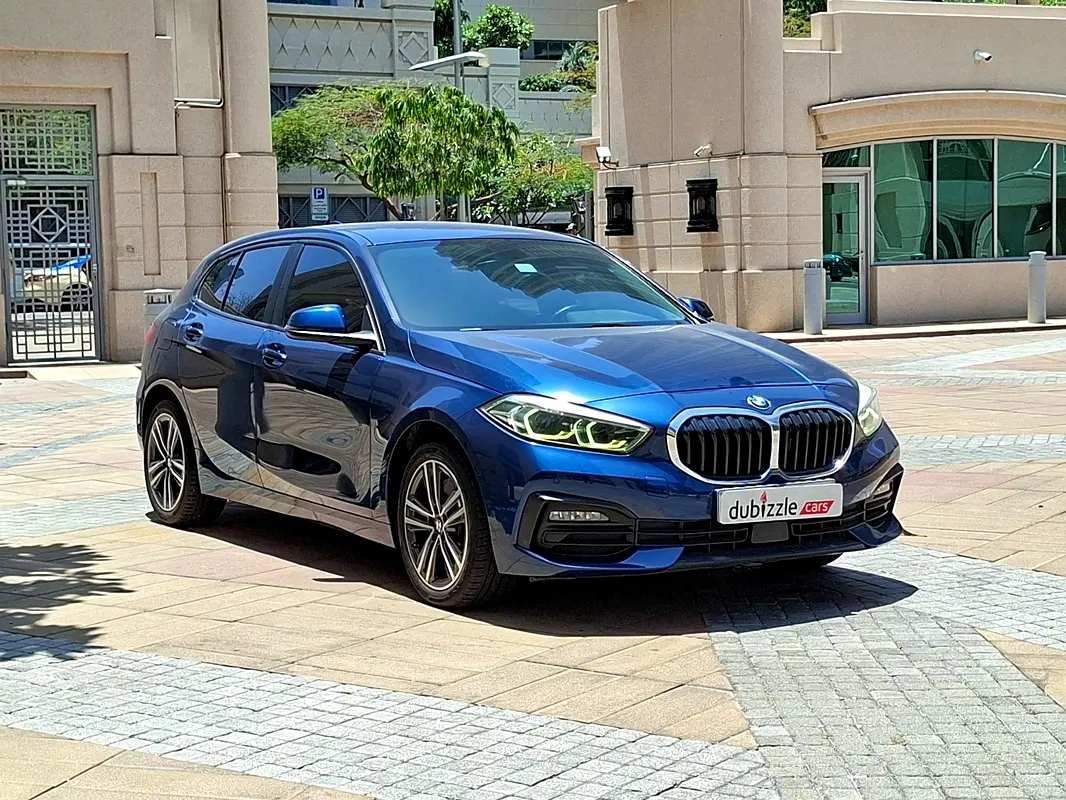 BMW 1-Series 2021 — photo 1 of 15