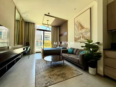 Chic Furnished Studio - Balcony - Move-In Ready