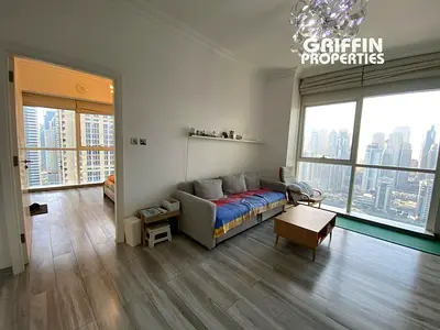 1 BHK | Fully Furnished | Upgraded | High Floor
