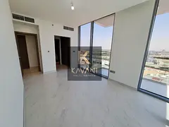 Elegant 2 Bedroom Apartment | Premium Waterfront Living l Luxury Finishes