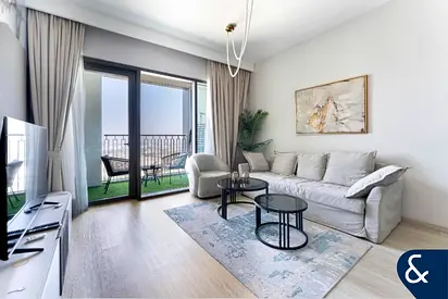 High Floor | 2 Beds | 3 Baths | Furnished