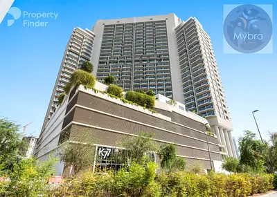 Near Metro | Prime Location | Vacant
