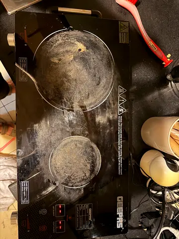 Used Geepas Double Electric Hot Plate - Glass Top (Needs Cleaning)