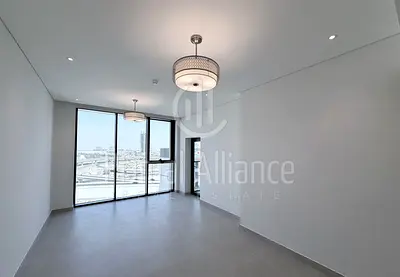 Brand New | Closed Kitchen | Motivated Seller