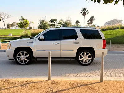 2013 Cadillac ESCALADE — миниатюра 4