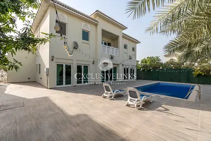 Exceptional Upgraded 4BR Villa | Private Pool
