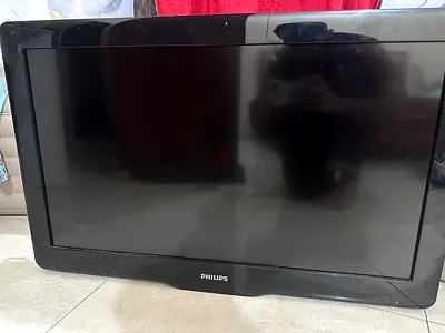 Philips 32-inch WXGA LCD TV