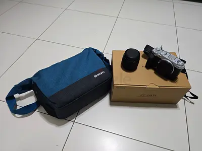 Fujifilm X-M5 Mirrorless Camera + 15-45mm Kit + SmallRig Accessories (Mint Condition)