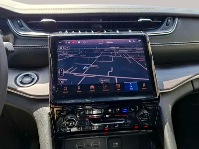 2023 JEEP GRAND CHEROKEE — миниатюра 15