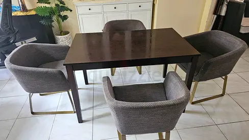 Excellent Table