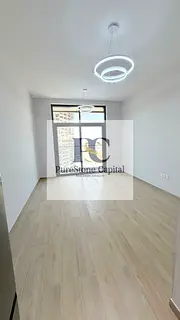 Business Bay Studio | Balcony | Pool &amp; Downtown View