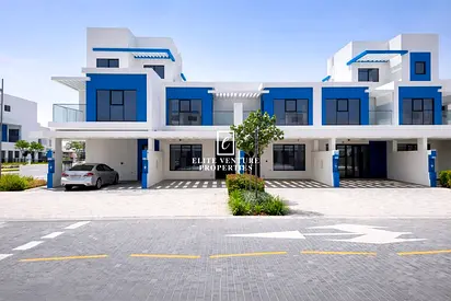 SPACIOUS | COMMUNITY VIEW | PRIME LOCATION