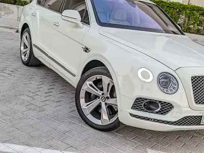 صورة مصغرة 9 لـ 2018 Bentley BENTAYGA