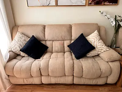 Home Box Recliner Sofa Set, 3+2+1 Seater, AED 1,500