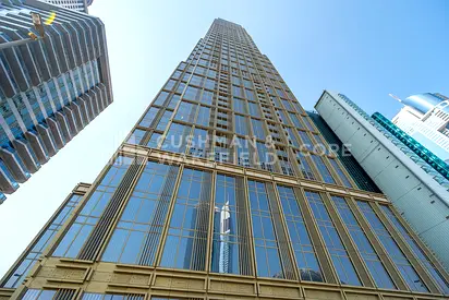 Exclusive | 16 Parking Spaces | Half Floor